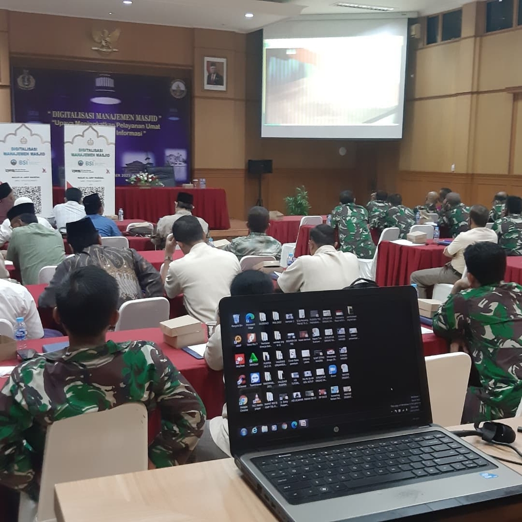 Sosialisasi digitalisasi manajemen masjid bersama BSI dan TNI AL