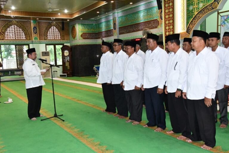 Contoh pelantikan pengurus masjid DKM